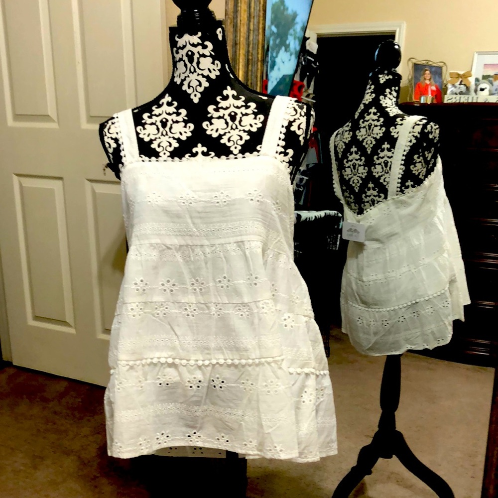 Sweet Caroline Eyelet Tank